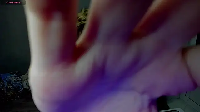 lily williamss online show from December 2025 12:07:02 PM