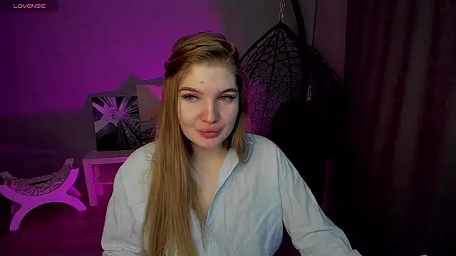 lily williamss online show from February 2026 12:23:01 AM