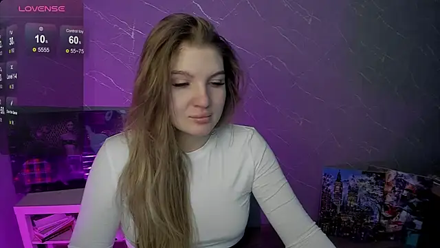 Snapshot of lily_williamss chatting on June 2026 12:06:01 AM lily williamss online show from June 2026 12:06:01 AM