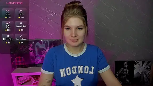 Snapshot of lily_williamss chatting on July 2026 12:19:02 AM lily williamss online show from July 2026 12:19:02 AM