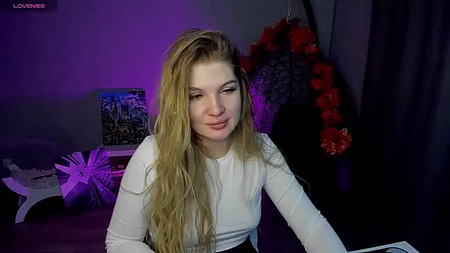 lily williamss online show from October 2025 02:12:01 AM