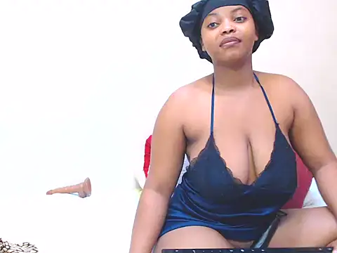 Snapshot of Xoli_11 chatting on October 2025 05:09:02 AM Xoli 11 online show from October 2025 05:09:02 AM