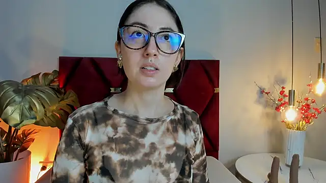 Emilywatsonn online show from May 2026 12:36:02 AM