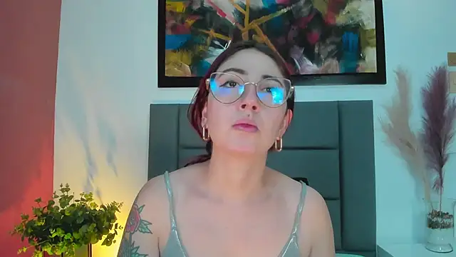 Emilywatsonn online show from September 2025 02:17:01 PM