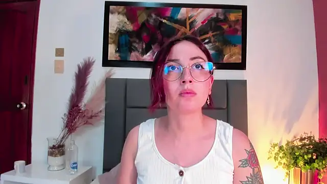 Emilywatsonn online show from March 2025 06:32:01 AM