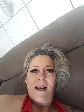 marcialoira online show from October 2025 12:39:02 PM