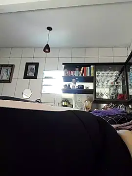 marcialoira online show from November 2025 06:58:01 PM