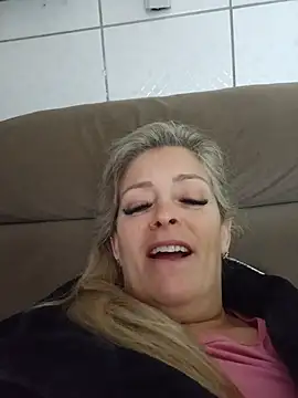 marcialoira online show from July 2026 01:33:01 PM