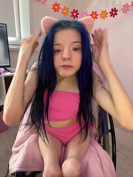 MiniSophiaa online show from April 2026 08:07:02 AM