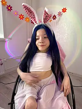 MiniSophiaa online show from March 2026 09:33:02 AM