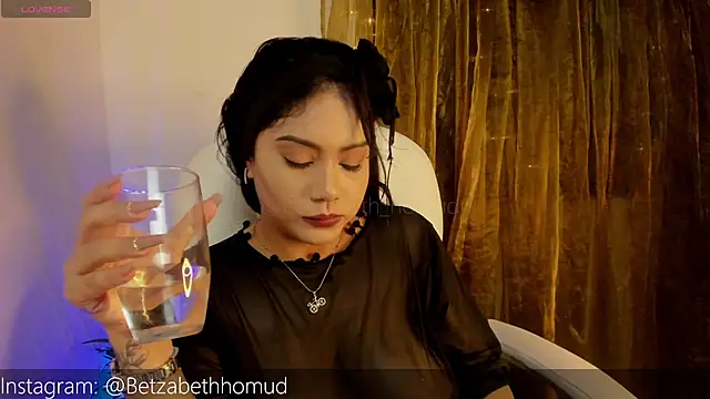 Snapshot of BetzabethHomud0 chatting on February 2025 10:29:01 AM BetzabethHomud0 online show from February 2025 10:29:01 AM