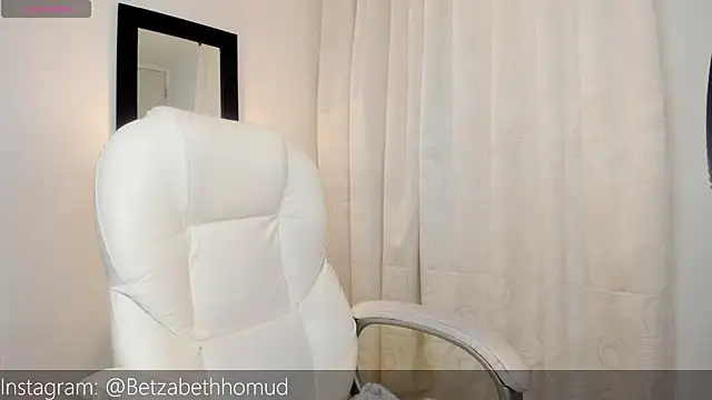 BetzabethHomud0 online show from October 2025 06:45:01 AM