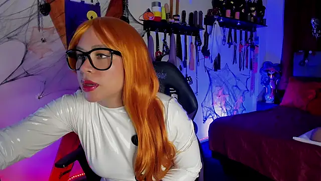 Laureen hill online show from October 2025 11:01:02 PM