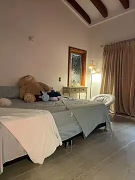 Amelia Rouse online show from February 2026 09:26:01 PM