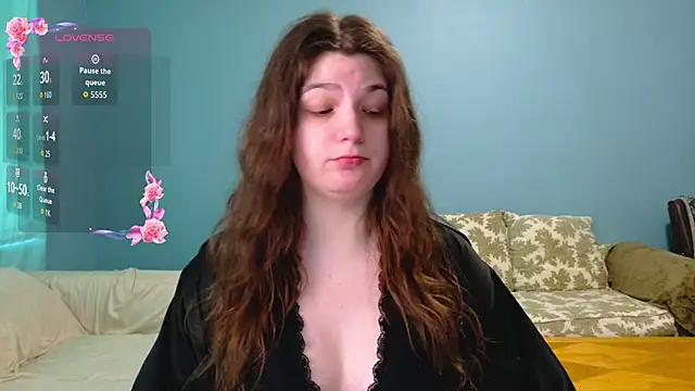 TreeJeanne online show from April 2026 05:38:01 PM