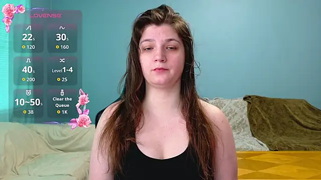 TreeJeanne online show from April 2026 05:48:01 PM