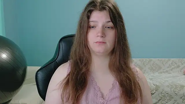 TreeJeanne online show from July 2026 07:32:01 PM
