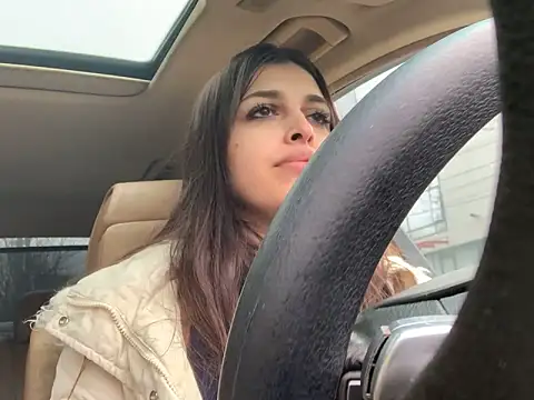 EvaWhisper online show from February 2025 08:16:02 AM