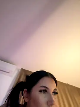 babyyboomm online show from November 2025 01:06:01 AM