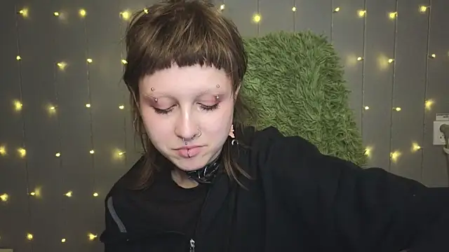 kortny yo online show from January 2025 11:43:02 PM