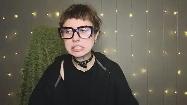 kortny yo online show from February 2025 08:53:02 PM