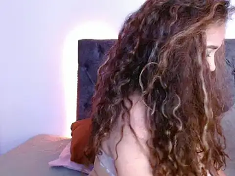 Snapshot of Alma_Sexyy chatting on February 2025 09:25:01 PM Alma Sexyy online show from February 2025 09:25:01 PM