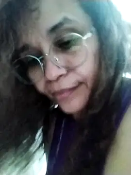 Snapshot of Alma_Sexyy chatting on February 2025 10:04:02 PM Alma Sexyy online show from February 2025 10:04:02 PM