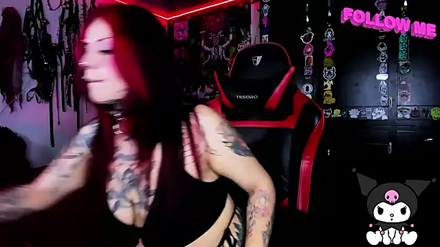 jannaink  online show from October 2025 10:44:02 PM