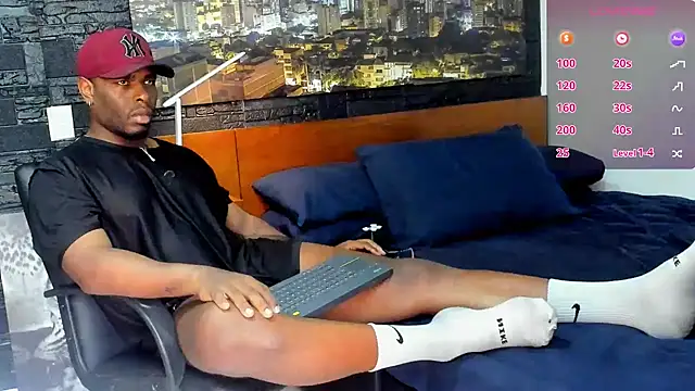 Snapshot of thomas_santtos1 chatting on March 2025 01:24:02 PM thomas santtos1 online show from March 2025 01:24:02 PM