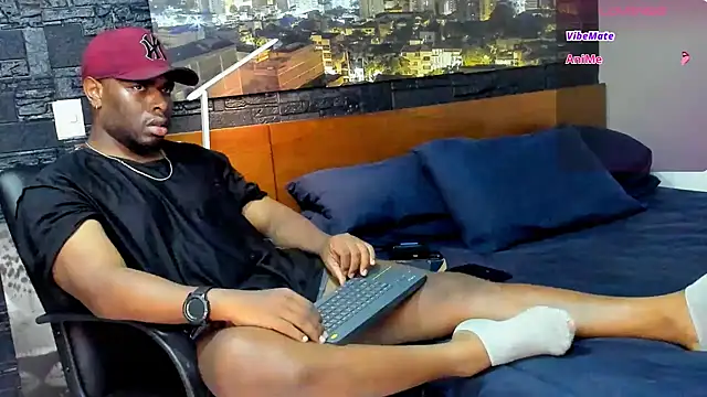 Snapshot of thomas_santtos1 chatting on March 2025 12:23:02 AM thomas santtos1 online show from March 2025 12:23:02 AM