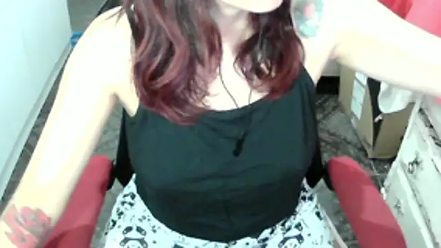 ManuEscarlate13 online show from March 2026 04:28:02 AM