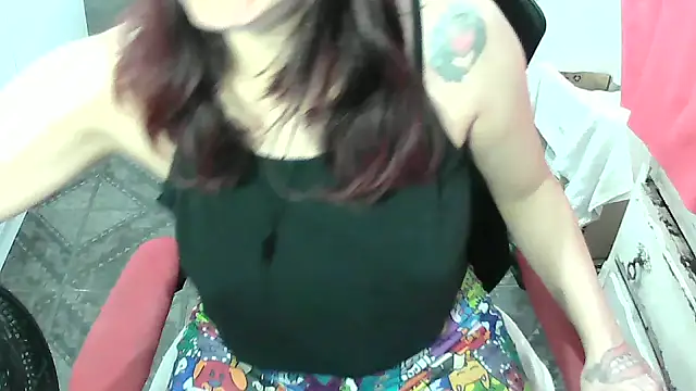 ManuEscarlate13 online show from March 2026 04:25:01 AM