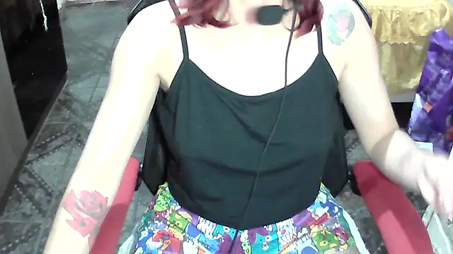 Snapshot of ManuEscarlate13 chatting on September 2025 05:47:01 AM ManuEscarlate13 online show from September 2025 05:47:01 AM