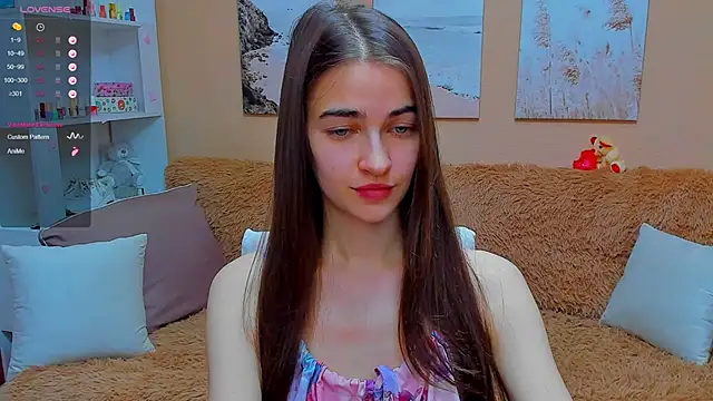 AstoriyaNight online show from February 2025 01:08:02 PM