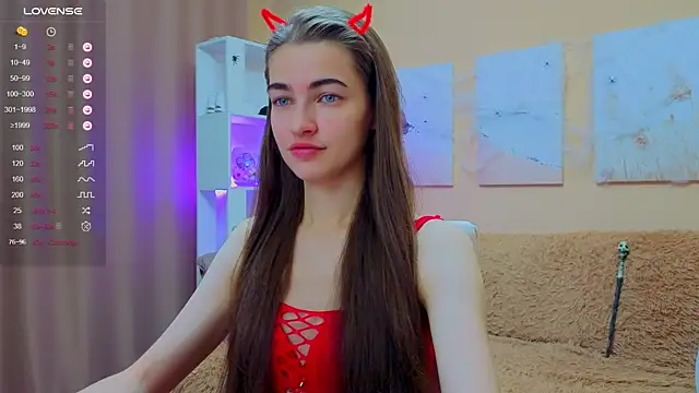 AstoriyaNight online show from October 2025 04:20:02 AM