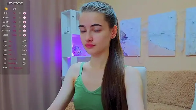 AstoriyaNight online show from November 2025 05:00:01 AM