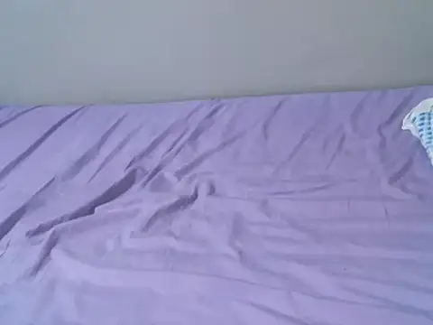 femaqueen online show from October 2025 08:08:01 PM