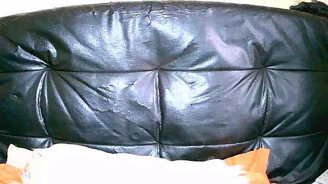Snapshot of Bustypillows chatting on June 2026 06:45:01 AM Bustypillows online show from June 2026 06:45:01 AM