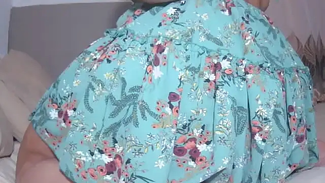 Snapshot of BustyThickyAss chatting on November 2025 05:08:02 PM BustyThickyAss online show from November 2025 05:08:02 PM