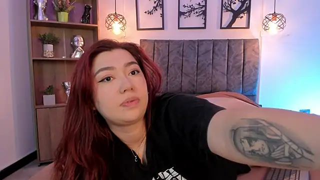 Andy and emma online show from January 2025 03:43:01 PM