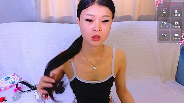 Tina Kim  online show from April 2026 09:34:02 AM