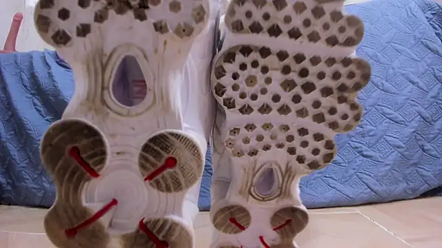 Little Jenni online show from November 2025 01:37:02 PM