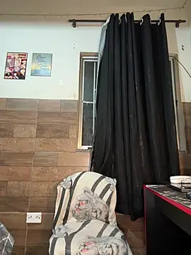 izumikarol online show from April 2026 02:48:01 AM