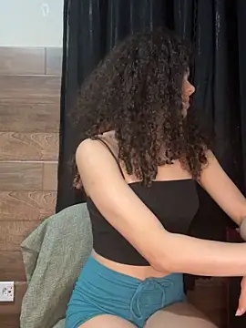 izumikarol online show from March 2026 07:37:02 PM