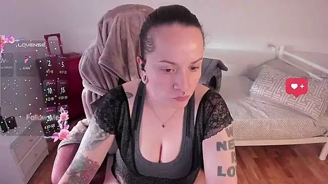 Domina Deivis online show from November 2025 12:27:02 PM