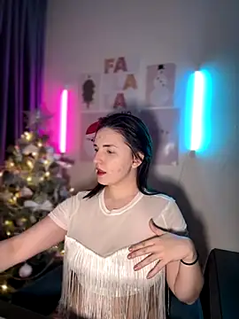 HoneySweetBee online show from December 2025 04:31:01 PM