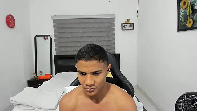 corzoethan online show from December 2025 10:53:02 PM