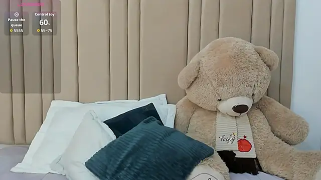 izadii online show from February 2026 08:08:01 PM