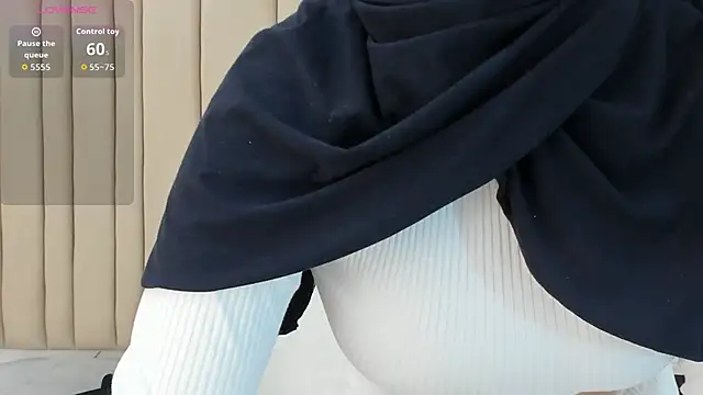 izadii online show from February 2026 07:14:01 PM