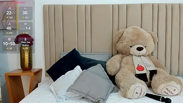 izadii online show from October 2025 06:48:02 PM